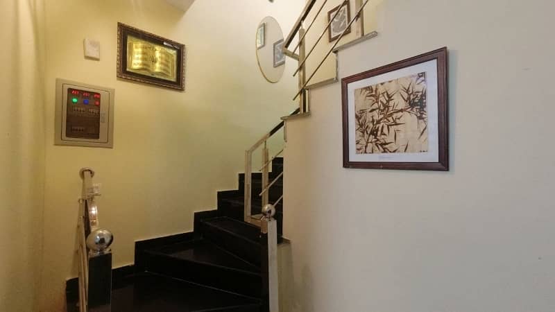 FURNISHED Gorgeous 5 Marla Corner House For sale In Block C, Bahria Orchard 21