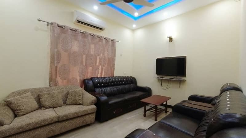 FURNISHED Gorgeous 5 Marla Corner House For sale In Block C, Bahria Orchard 31