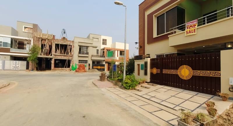 FURNISHED Gorgeous 5 Marla Corner House For sale In Block C, Bahria Orchard 48