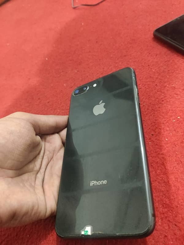 iphone 8plus 64gv JV 1