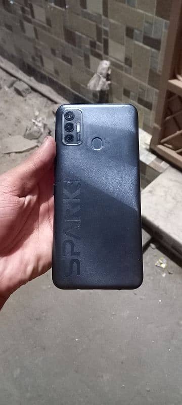 Tecno spark 7 4gb 64gb 1