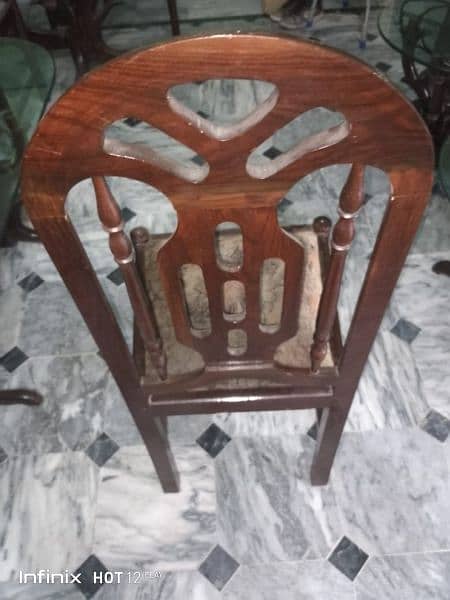 unused dining table set with six chairs 0