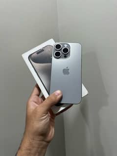 iPhone 15 pro 256gb 0