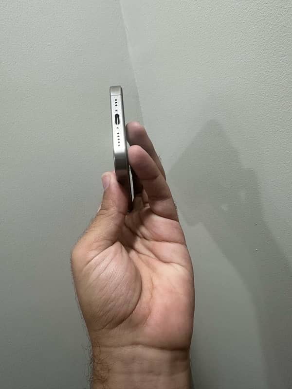 iPhone 15 pro 256gb 6