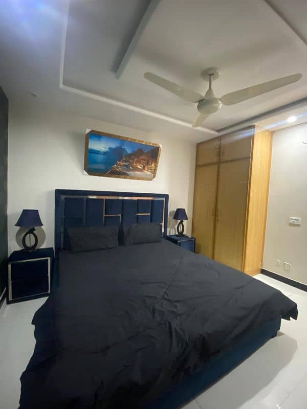 furnished flats for rent par day 5