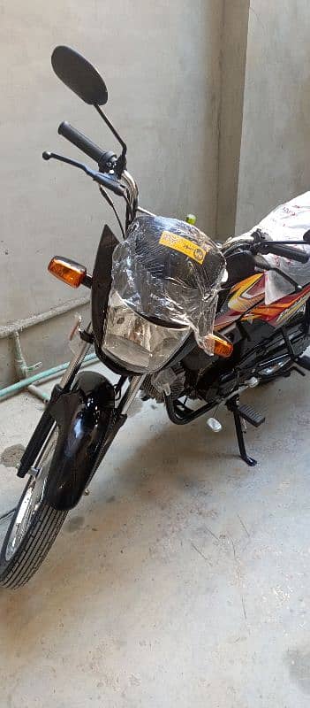 Honda CD100 2025 4