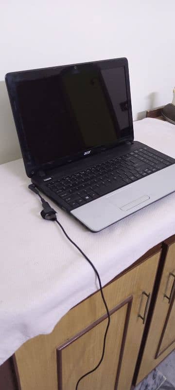 Laptop acer i5 323 Intel 8