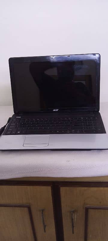 Laptop acer i5 323 Intel 9