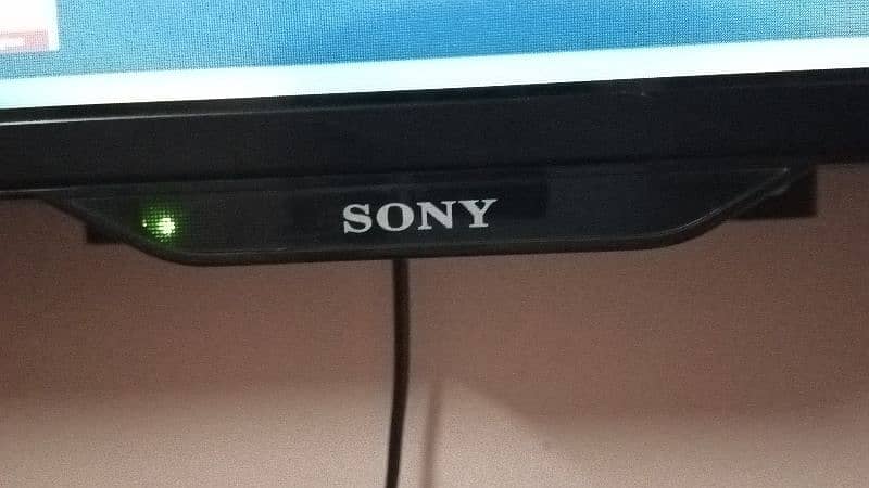 SONY 32INCH TV 1