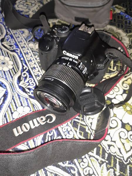 DSLR  Canon EOS600D  18 to 55mm Lenz  Bag  with card 6