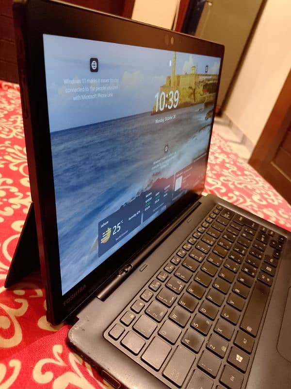 Toshiba Portege Dynabook X30T - Detachable 6