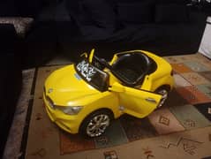 kids toy car double battery wali almost new