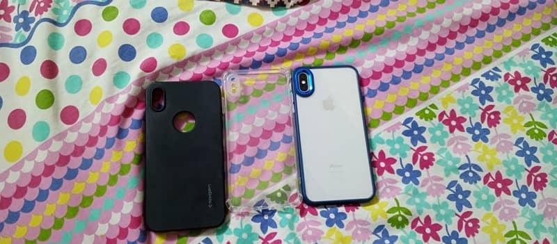 iPhone Xsmax dual sim approved with 3 covers 6