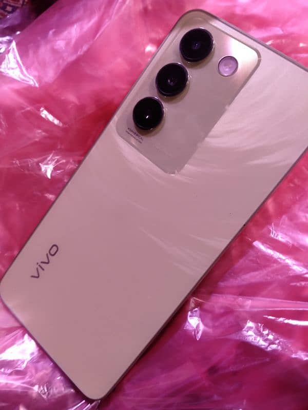 vivo y100 0