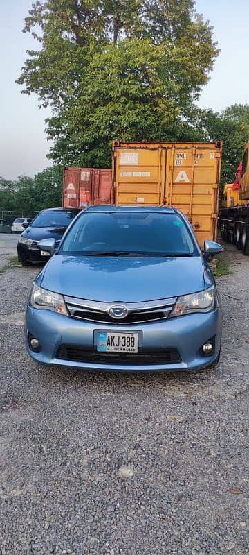 Toyota Corolla Fielder 2014 3