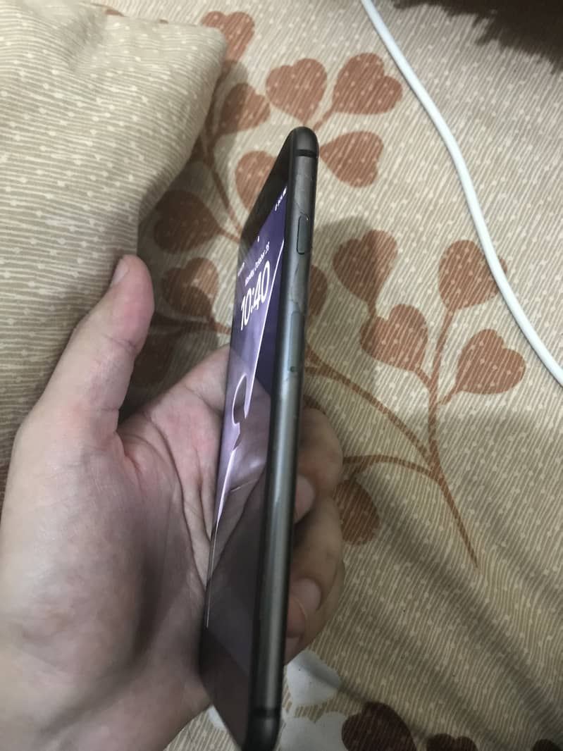 Iphone 8 Plus Non PTA 5