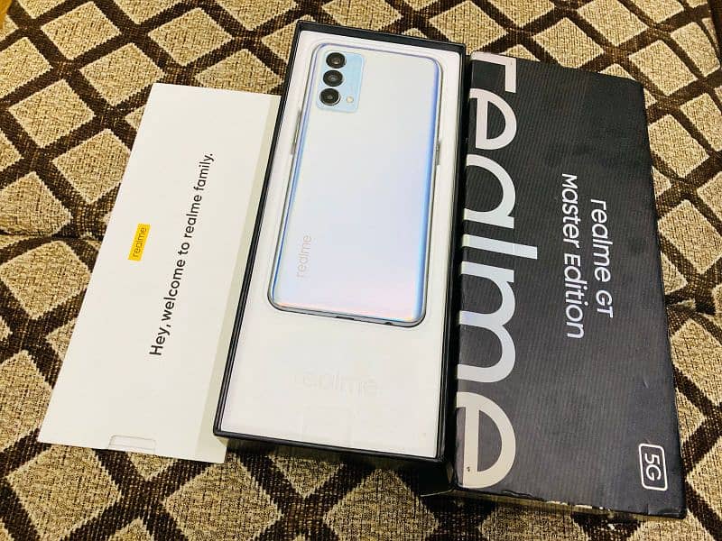 realme gt master edition 8+8/256 with box 2