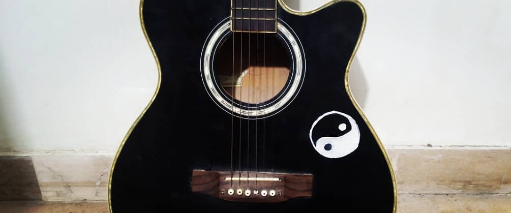 Semi acoustic guitar 1