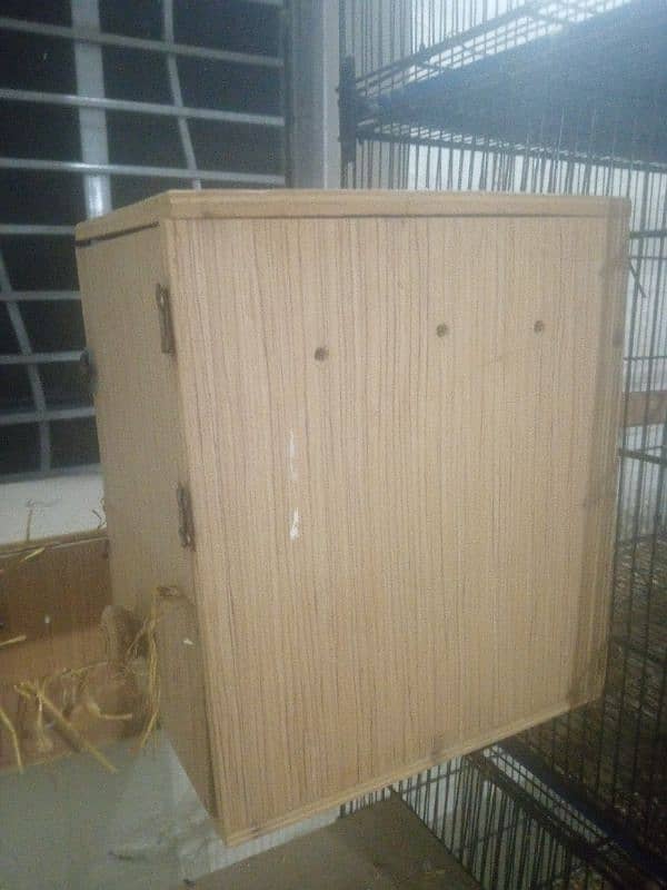 Love birds Breeding boxes 1