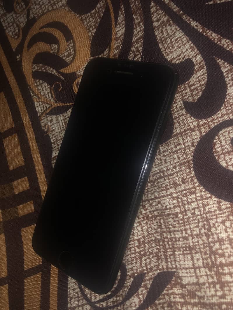 iPhone 7 for sell 2