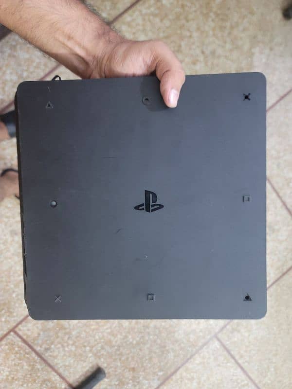 ps4 slim 1 tb 2