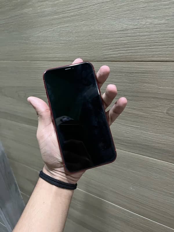 iPhone Xr 6