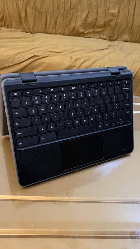 Lenovo  300e 7