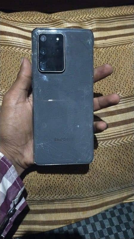 Samsung S20 ultra pta approved back break panel dot mi hai baqi all OK 7