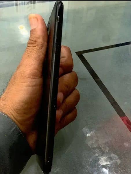 Iphone 7Plus 128GB NON PTA 3