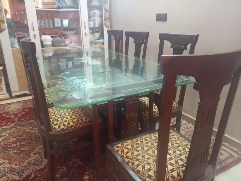 Dining Table for Sale 7 chairs 0