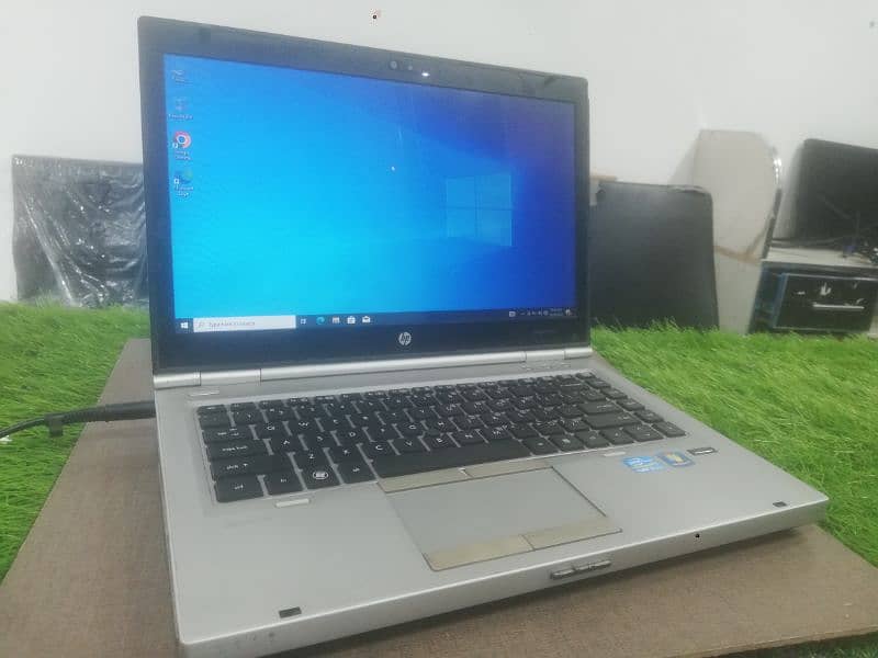 Hp Laptop for urgent sale 3