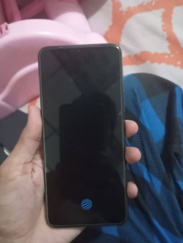 vivo v21e 4