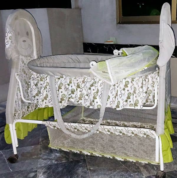 Baby Cot (jula) 1