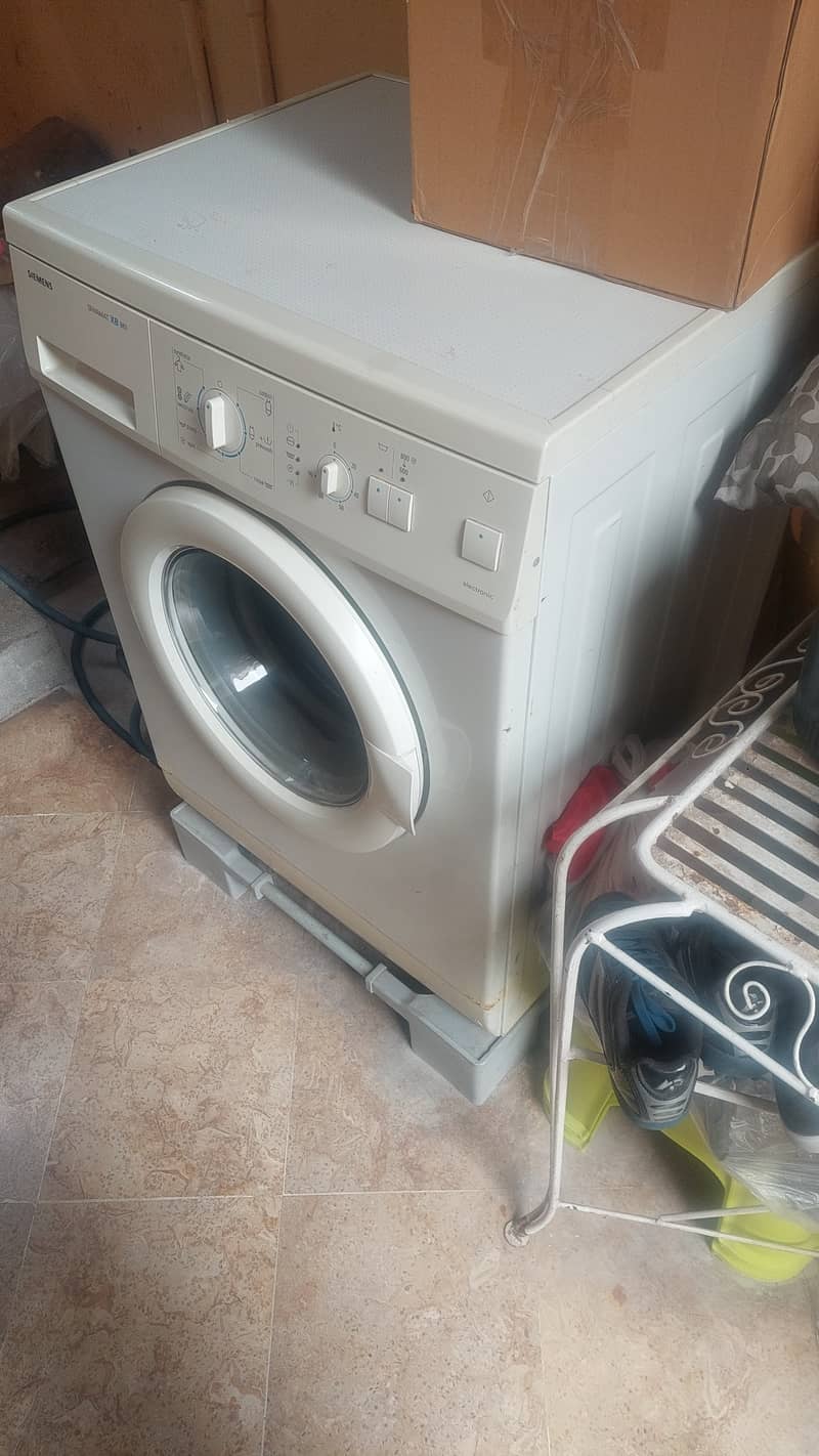 Siemens washing Machine 3