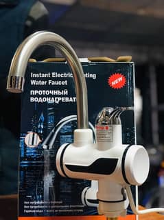 Electric water gyzer tap