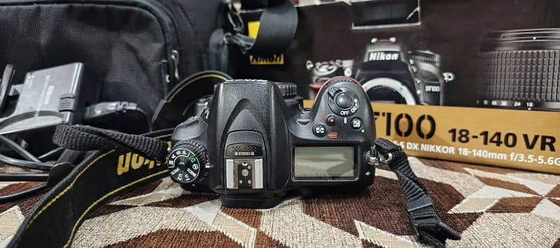 Nikon d7100 Body Only 8