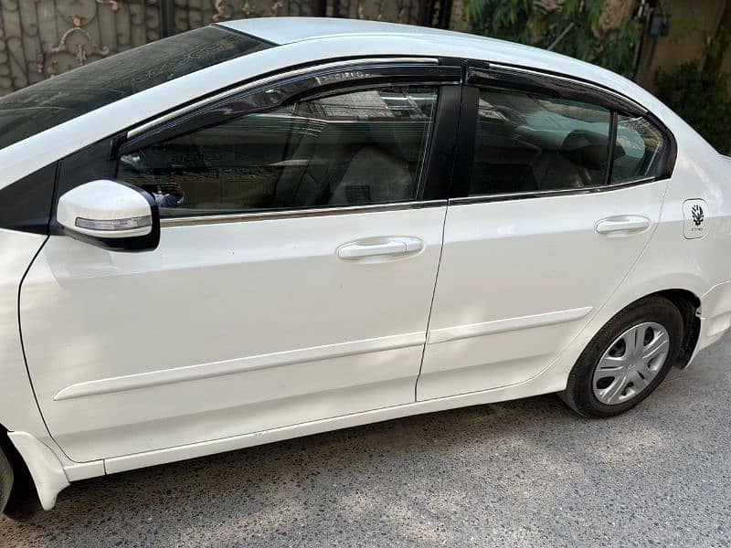 Honda City 1300cc manual 7