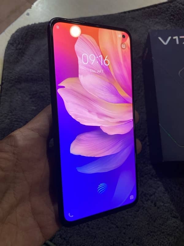 vivo v17 2