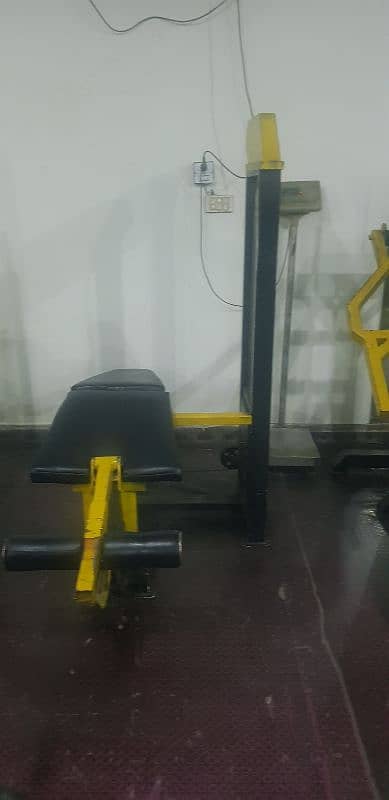 gym complete for sale all equipment available 18