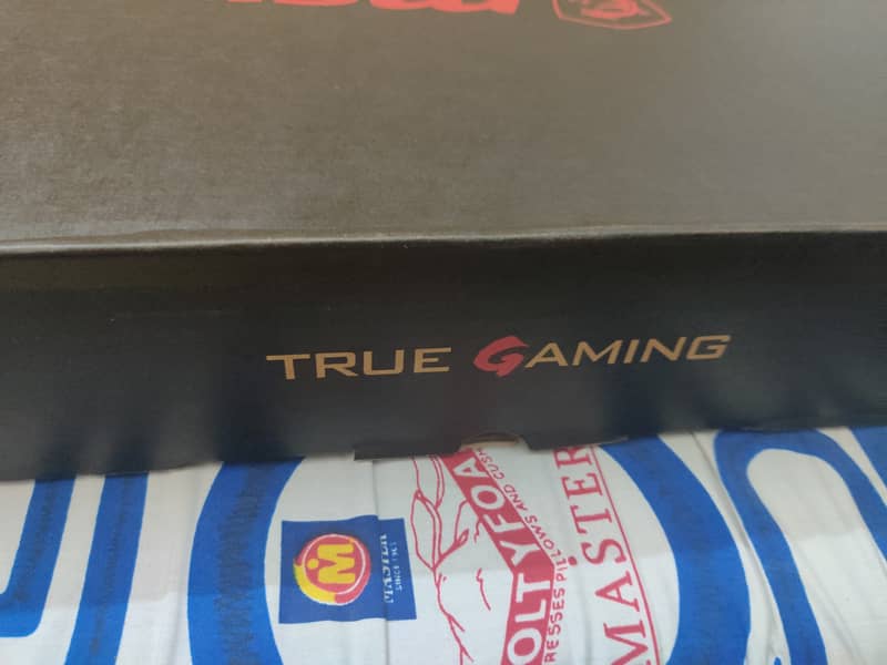 MSI GAMING LAPTOP 4