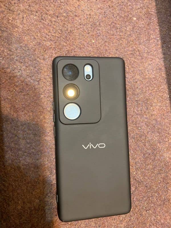 Vivo V29 12/256 2 month warranty 4