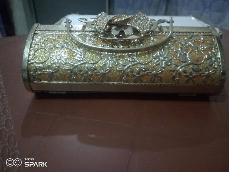 bridal clutch 0