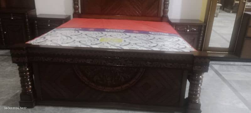 BED FOR SALE WITH MATRESS 85 THOUSAND 1