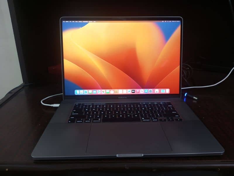 macbook pro 2019 0