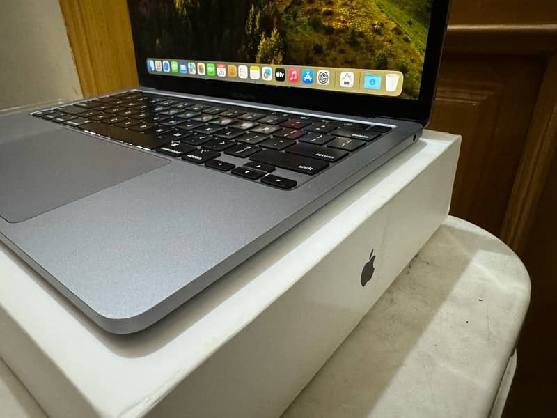 MACBOOK PRO 2020 M1 1