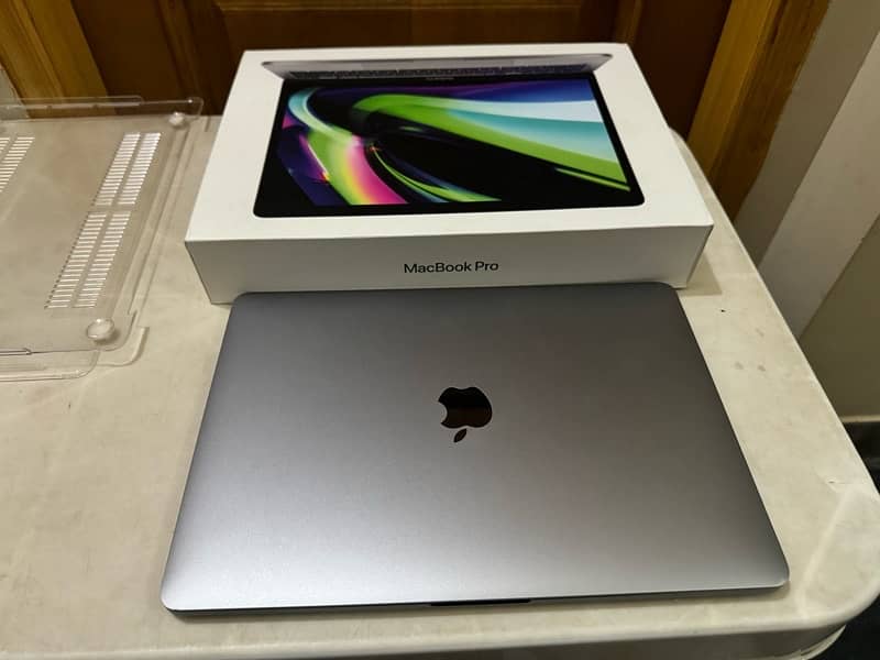 MACBOOK PRO 2020 M1 7