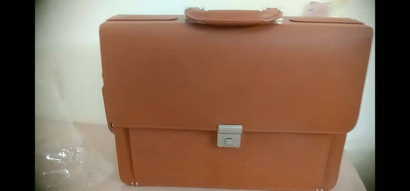 Brand New Leather Bag for Sale 3