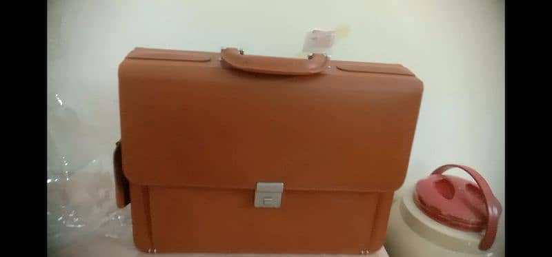 Brand New Leather Bag for Sale 7