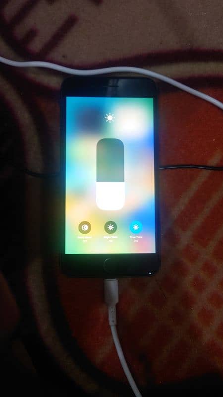 iphone 8 plus jv 100 health back crack and screen white dot 9