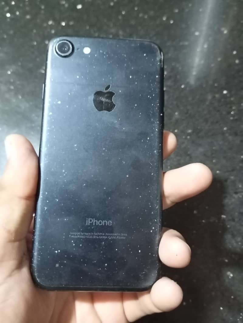 Iphone 7 32 GB for Urgent Sale 2